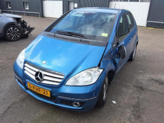 Vrakbiler auto Mercedes A-klasse A (W169), Hatchback, 2004 / 2012 1.7 A-170 5-Drs. 2008/6