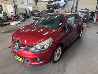 Uttjänta bilar auto Renault Clio Clio IV (5R), Hatchback 5-drs, 2012 / 2021 0.9 Energy TCE 90 12V 2017/11