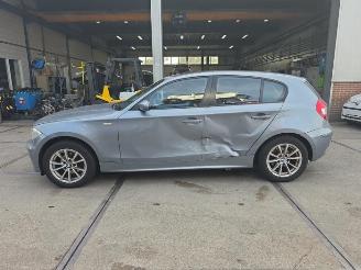 BMW 1-serie 1 serie (E87/87N), Hatchback 5-drs, 2003 / 2012 118i 16V picture 5