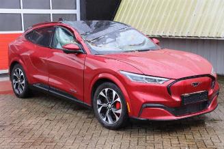 Uttjänta bilar auto Ford USA Mustang Mustang Mach-E, SUV, 2020 98kWh AWD 2021/5