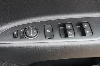 Kia Stonic Stonic (YB), SUV, 2017 1.0i T-GDi 12V picture 24