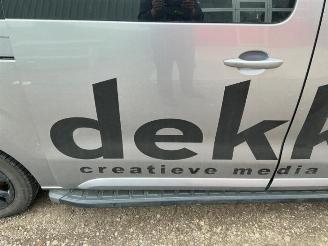 Peugeot Expert Expert (V1/VA/VB/VE/VF/VT/VY), Van, 2016 2.0 Blue HDi 180 16V picture 29