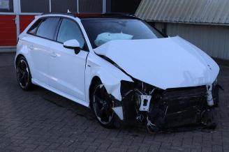 Salvage car Audi A3 A3 Sportback (8VA/8VF), Hatchback 5-drs, 2012 / 2020 1.4 TFSI 16V e-tron 2015/12