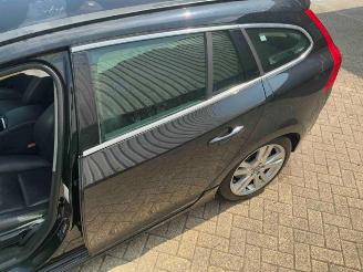 Volvo V-60 V60 I (FW/GW), Combi, 2010 / 2018 1.6 T3 16V picture 11