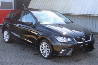 Coche siniestrado Seat Ibiza Ibiza V (KJB), Hatchback 5-drs, 2017 1.0 MPI 12V 2019