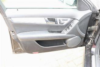 Mercedes C-klasse C-Klasse AMG (W204), Sedan, 2008 / 2014 6.2 C-63 AMG V8 32V picture 12