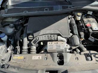 Peugeot 2008 2008 (UD/UK/UR/US/UX), MPV, 2019 1.2 VTi 12V PureTech 100 picture 9