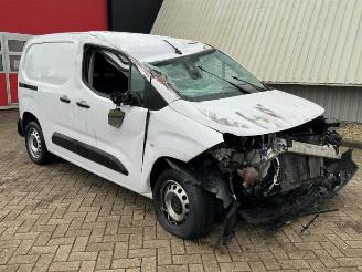 Vrakbiler auto Opel Combo Combo Cargo, Van, 2018 1.5 CDTI 130 2024/7