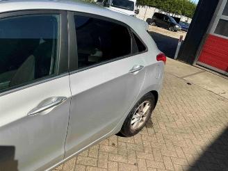 Hyundai I-30 i30 (GDHB5), Hatchback, 2011 1.6 GDI Blue 16V picture 17