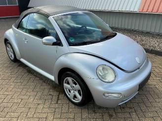 Coche siniestrado Volkswagen New-beetle New Beetle (1Y7), Cabrio, 2002 / 2010 2.0 2003/4