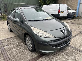 Schadeauto Peugeot 207 1.4 VTI COOL N BLEU 2008/2