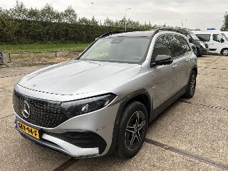 Schadeauto Mercedes EQB 250 + AMG LINE 7P 71  KWH 2024/9