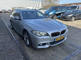 Schadeauto BMW 5-serie 520I M SPORT EDITION 2016/11