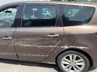Renault Grand-scenic 1.4 TCE PARISIENNE picture 5