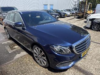 Schadeauto Mercedes E-klasse 220 d  Ambition 2016/11