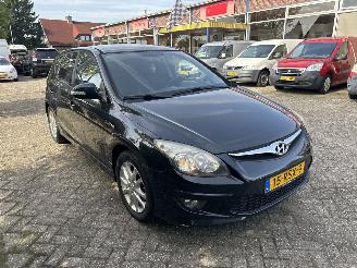  Hyundai I-30 1.6 I-MOTION 2011/7
