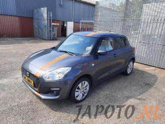 Uttjänta bilar auto Suzuki Swift Swift (ZC/ZD), Hatchback 5-drs, 2017 1.2 Dual Jet 16V 2018/2