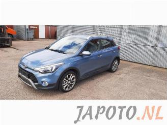 Coche siniestrado Hyundai I-20 i20 (GBB), Hatchback, 2014 / 2020 1.0 T-GDI 100 12V 2017