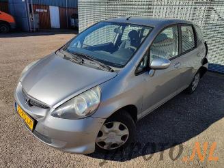 Vrakbiler auto Honda Jazz Jazz (GD/GE2/GE3), Hatchback, 2002 / 2008 1.3 i-Dsi 2005/3