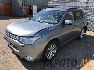 Démontage voiture Mitsubishi Outlander Outlander (GF/GG), SUV, 2012 2.0 16V PHEV 4x4 2014/4