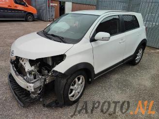 Coche siniestrado Toyota Urban Cruiser Urban Cruiser, SUV, 2009 / 2016 1.33 Dual VVT-I 16V 2WD 2009/12