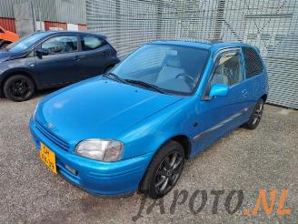 Coche siniestrado Toyota Starlet Starlet (EP9), Hatchback, 1996 / 1999 1.3,XLi,GLi 16V 1997/10