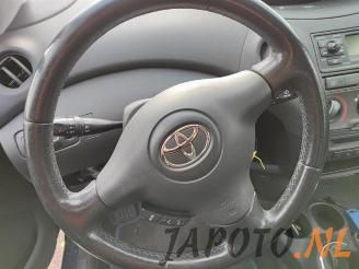 Toyota Yaris Yaris (P1), Hatchback, 1999 / 2005 1.3 16V VVT-i picture 15