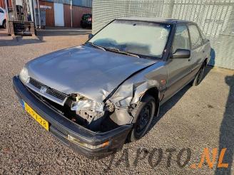 Vrakbiler auto Honda Concerto Concerto, Hatchback, 1988 / 1996 1.5i 16V 1992/1