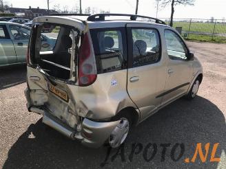 Toyota Yaris-verso  picture 4