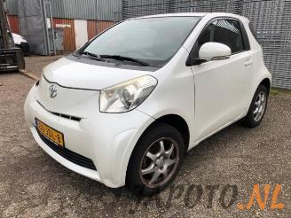 Coche siniestrado Toyota iQ iQ, Hatchback 3-drs, 2009 / 2015 1.0 12V VVT-i 2009/5