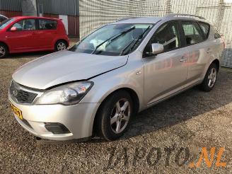 Uttjänta bilar auto Kia Cee d Cee'd Sporty Wagon (EDF), Combi, 2007 / 2012 1.4 CVVT 16V 2012/8