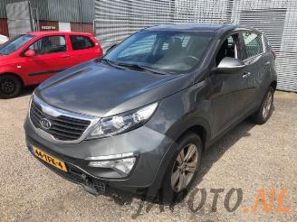 Vrakbiler auto Kia Sportage Sportage (SL), Terreinwagen, 2010 / 2016 1.6 GDI 16V 4x2 2012/1