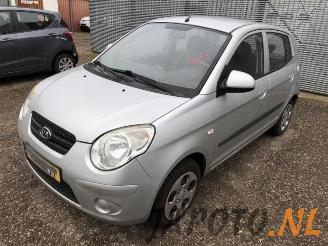 Auto da rottamare Kia Picanto Picanto (BA), Hatchback, 2004 / 2011 1.0 12V 2008/3