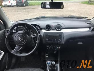 Suzuki Swift Swift (ZC/ZD), Hatchback 5-drs, 2017 1.2 Dual Jet 16V picture 9