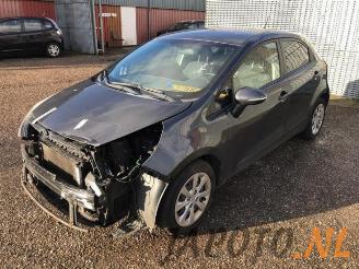 Dezmembrări autoturisme Kia Rio Rio III (UB), Hatchback, 2011 / 2017 1.2 CVVT 16V 2013/11