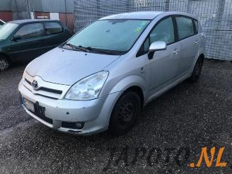Dezmembrări autoturisme Toyota Corolla-verso Corolla Verso (R10/11), MPV, 2004 / 2009 1.6 16V VVT-i 2004/10