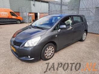 Dezmembrări autoturisme Toyota Verso Verso, MPV, 2009 / 2018 2.0 16V D-4D-F 2010/8