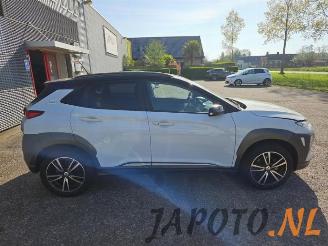 Hyundai Kona Kona (OS), SUV, 2017 / 2023 1.0 T-GDI 12V picture 6