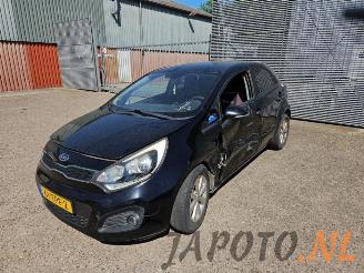 Salvage car Kia Rio Rio III (UB), Hatchback, 2011 / 2017 1.2 CVVT 16V 2012/3