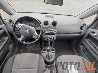 Mitsubishi Colt Colt (Z2/Z3), Hatchback, 2004 / 2012 1.3 16V picture 9
