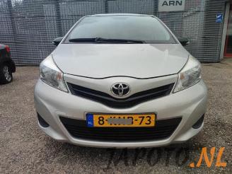 Toyota Yaris Yaris III (P13), Hatchback, 2010 / 2020 1.0 12V VVT-i picture 7