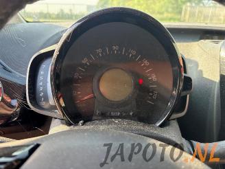 Toyota Aygo Aygo (B40), Hatchback, 2014 1.0 12V VVT-i picture 10