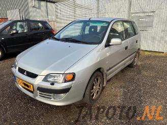Vrakbiler auto Mitsubishi Space-star Space Star (DG), MPV, 1998 / 2004 1.6 16V 2004/8