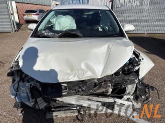 Toyota Prius Prius (ZVW5), Hatchback, 2015 / 2022 1.8 16V Hybrid picture 8