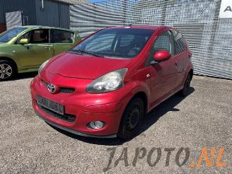 Salvage car Toyota Aygo Aygo (B10), Hatchback, 2005 / 2014 1.0 12V VVT-i 2010/9