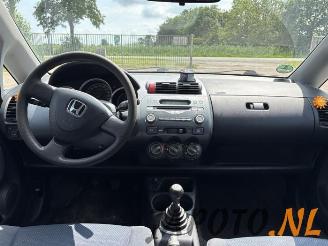 Honda Jazz Jazz (GD/GE2/GE3), Hatchback, 2002 / 2008 1.3 i-Dsi picture 9