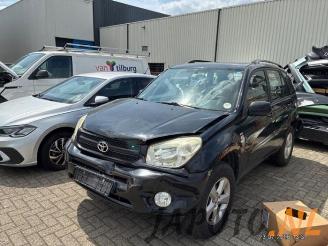 Dezmembrări autoturisme Toyota Rav-4 RAV4 (A2), Terreinwagen, 2000 / 2005 1.8 16V VVT-i 4x2 2004/8