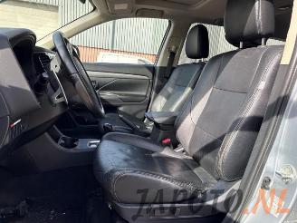 Mitsubishi Outlander  picture 13