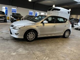 Hyundai I-30 1.6 CRDi i-Motion NL NAP! picture 2