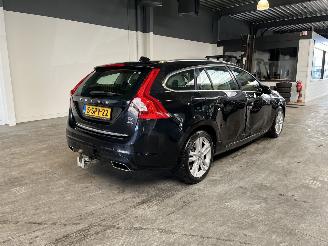 Volvo V-60 2.4 D6 AWD Plug-In Hybrid NL NAP! picture 5